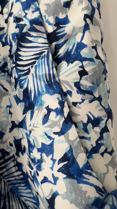Theory Silk Floral Blue and White Pattern Shorts with Pockets Size UK 6